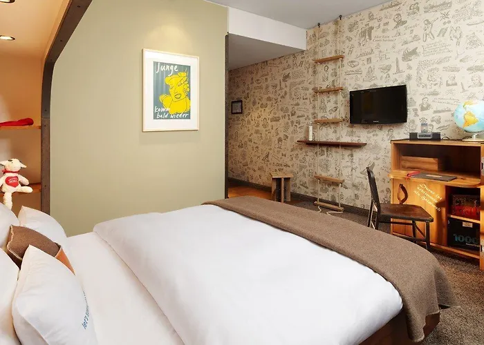 25hours Hafencity Hotel 4*